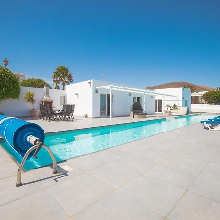 Casa Conil With A Private 25 Meter Heated Pool Villa Exteriör bild