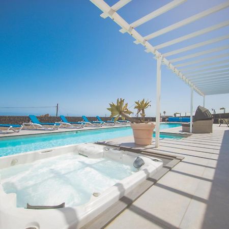 Casa Conil With A Private 25 Meter Heated Pool Villa Exteriör bild