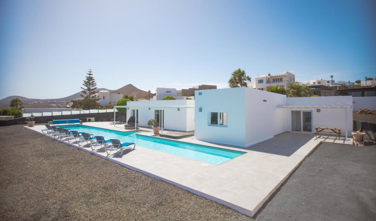 Casa Conil With A Private 25 Meter Heated Pool Villa Exteriör bild