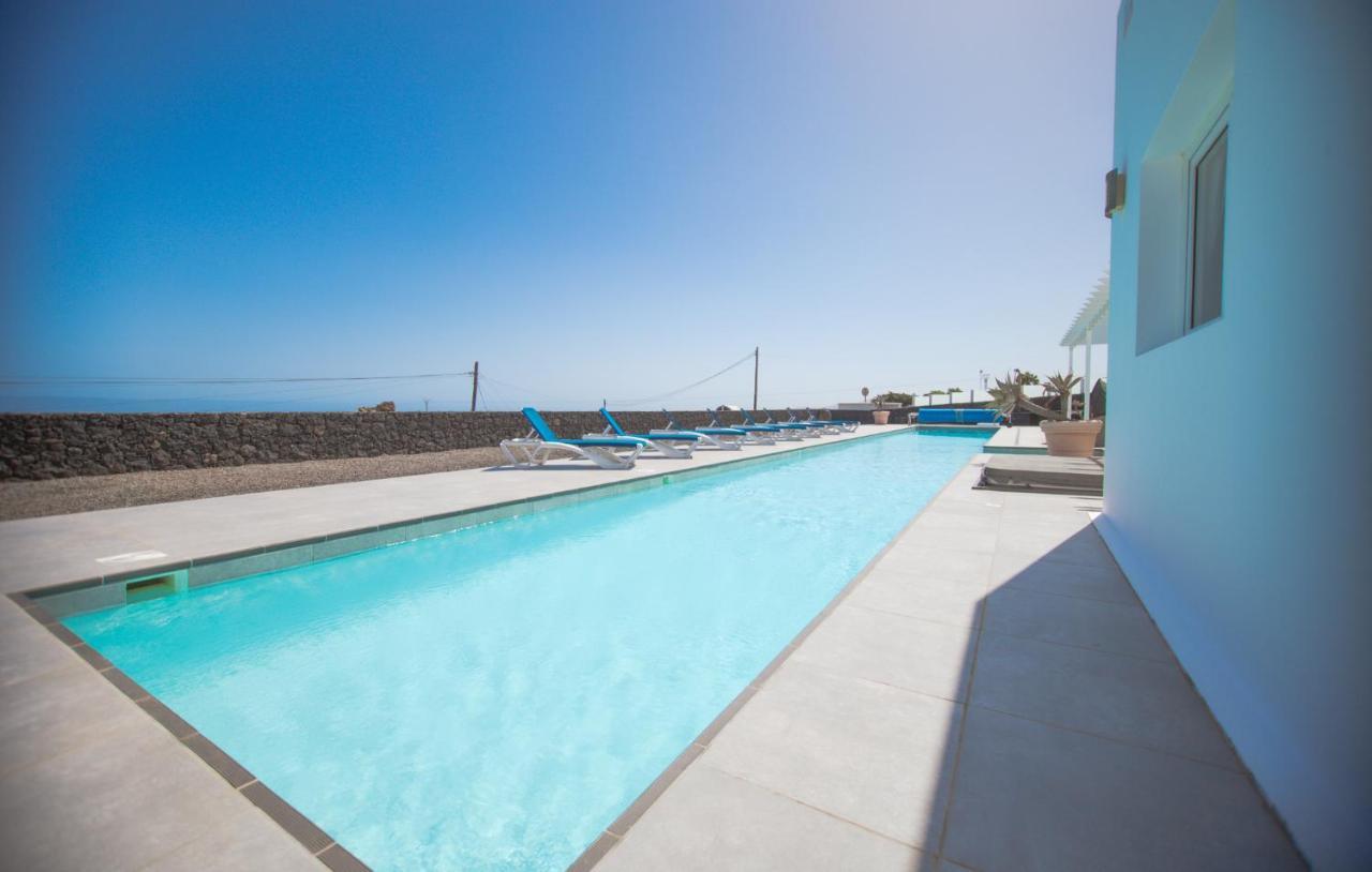 Casa Conil With A Private 25 Meter Heated Pool Villa Exteriör bild